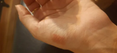 رژ لب مدادی میلوس شماره 24