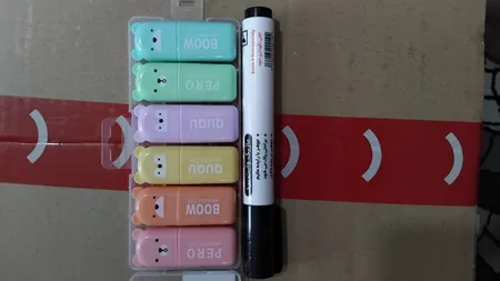 ماژیک علامت گذار مدل قاب دار طرح خرس کد 01  بسته 6 عددی