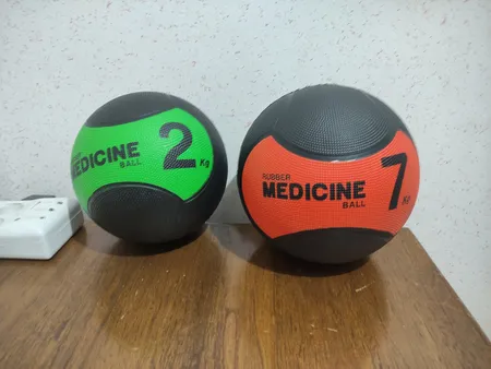 توپ مدیسن بال بتا مدل MD7 وزن 7 کیلوگرم