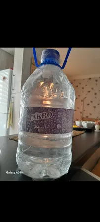 آب مقطر تکرو مدل R10 حجم 4000 میلی لیتر