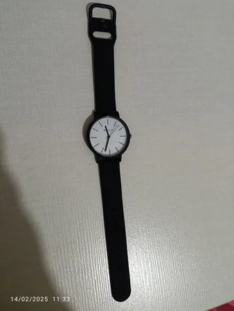 ساعت مچی عقربه ای دخترانه بولون مدل خطی S