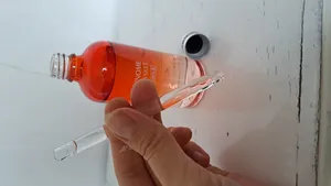 تجریه خرید سرم پوست وزه مدل خاویار نیاسینامید کد FZ15865 حجم 100 میلی لیتر