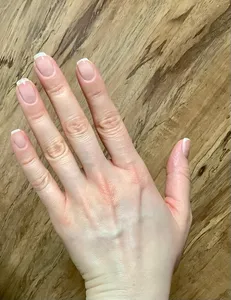 تجریه خرید محلول تقویت کننده ناخن هیدرودرم مدل 01 حجم 8 میلی لیتر