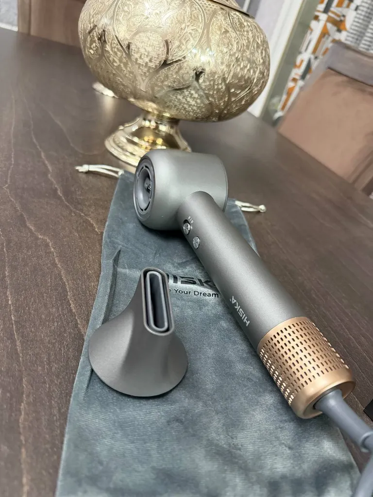 سشوار حرفه ای 1400 وات هیسکا مدل H5262