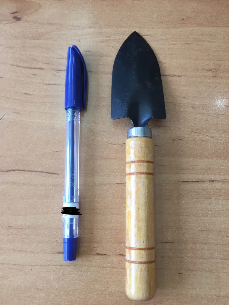 بیلچه و چنگک باغبانی مدل OXIN مجموعه 3 عددی