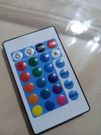 ریسه ال ای دی لومینوس مدل RGB 2835 Gaming طول 5 متر