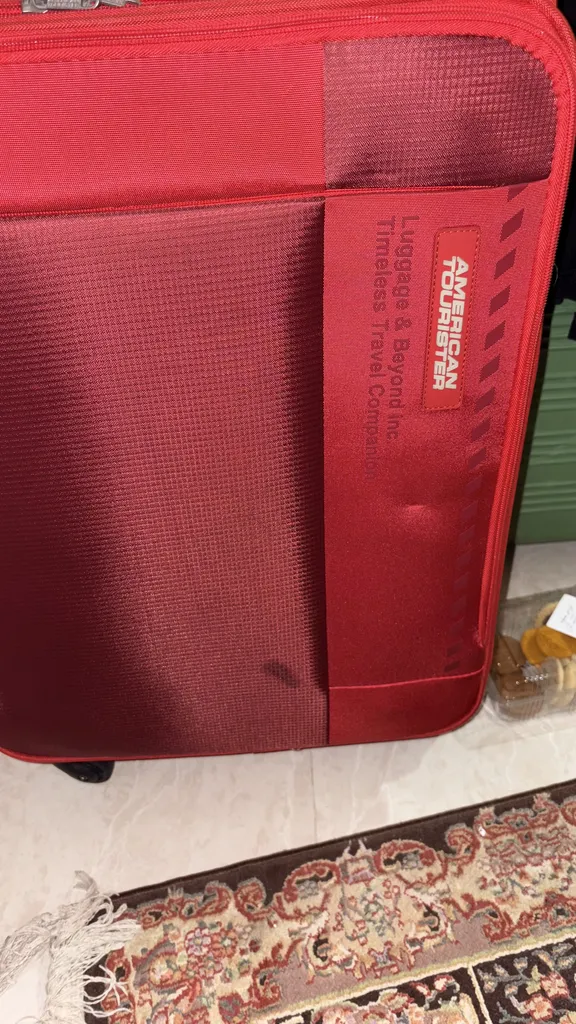 چمدان امریکن توریستر مدل OCTANS سایز متوسط