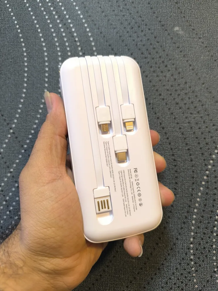 پاوربانک ویکام مدل WP-66 ظرفیت 20000 میلی آمپر ساعت