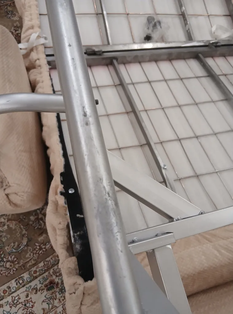 مبل تختخوابشو یک نفره مدل لِدا