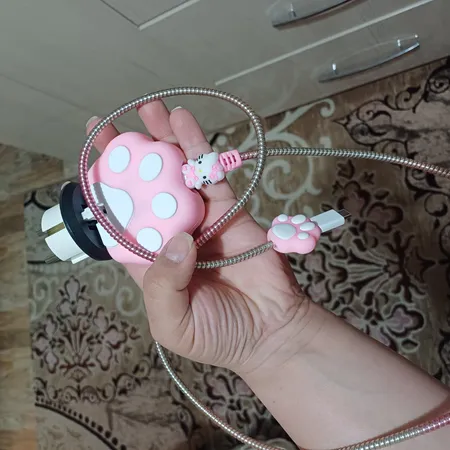 محافظ کابل وال کیس طرح پنجه کیوت به همراه محافظ شارژر دیواری 25 وات سامسونگ مجموعه 4 عددی