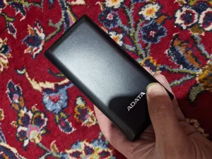 تجریه خرید پاوربانک 15 وات ای دیتا مدل C20 ظرفیت 20000 میلی آمپر ساعت