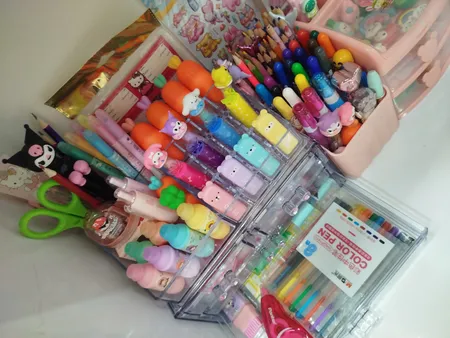 استند لوازم آرایشی مدل vs1