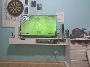 تجریه خرید میز تلویزیون دیواری مدل DLF86L