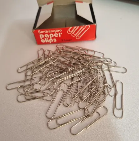 گیره کاغذ مدل30 بسته 80 عددی