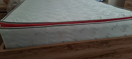 تشک رویال مدل طبی فنری دو نفره سایز 160 × 200 سانتی متر