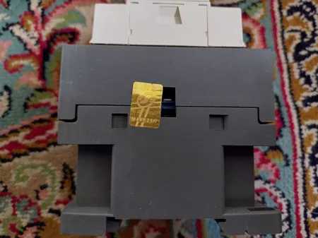 کنتاکتور 9 آمپر اشنایدر الکتریک مدل LC1D09M7