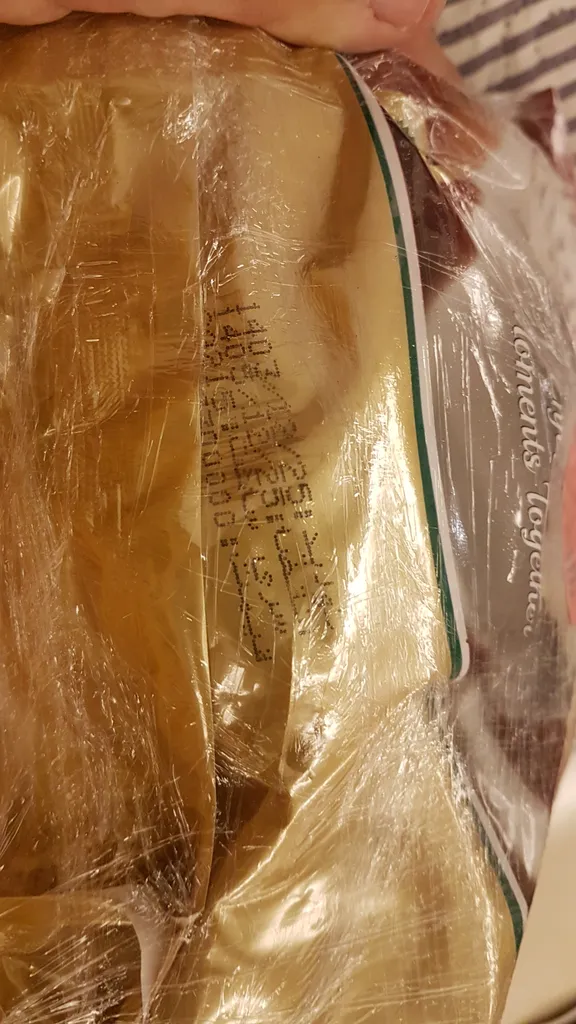 کاپوچینو شاهپور - 580 گرم بسته 25 عددی