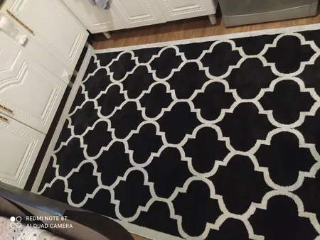 فرش ماشینی ساوین کد 4045 زمینه مشکی