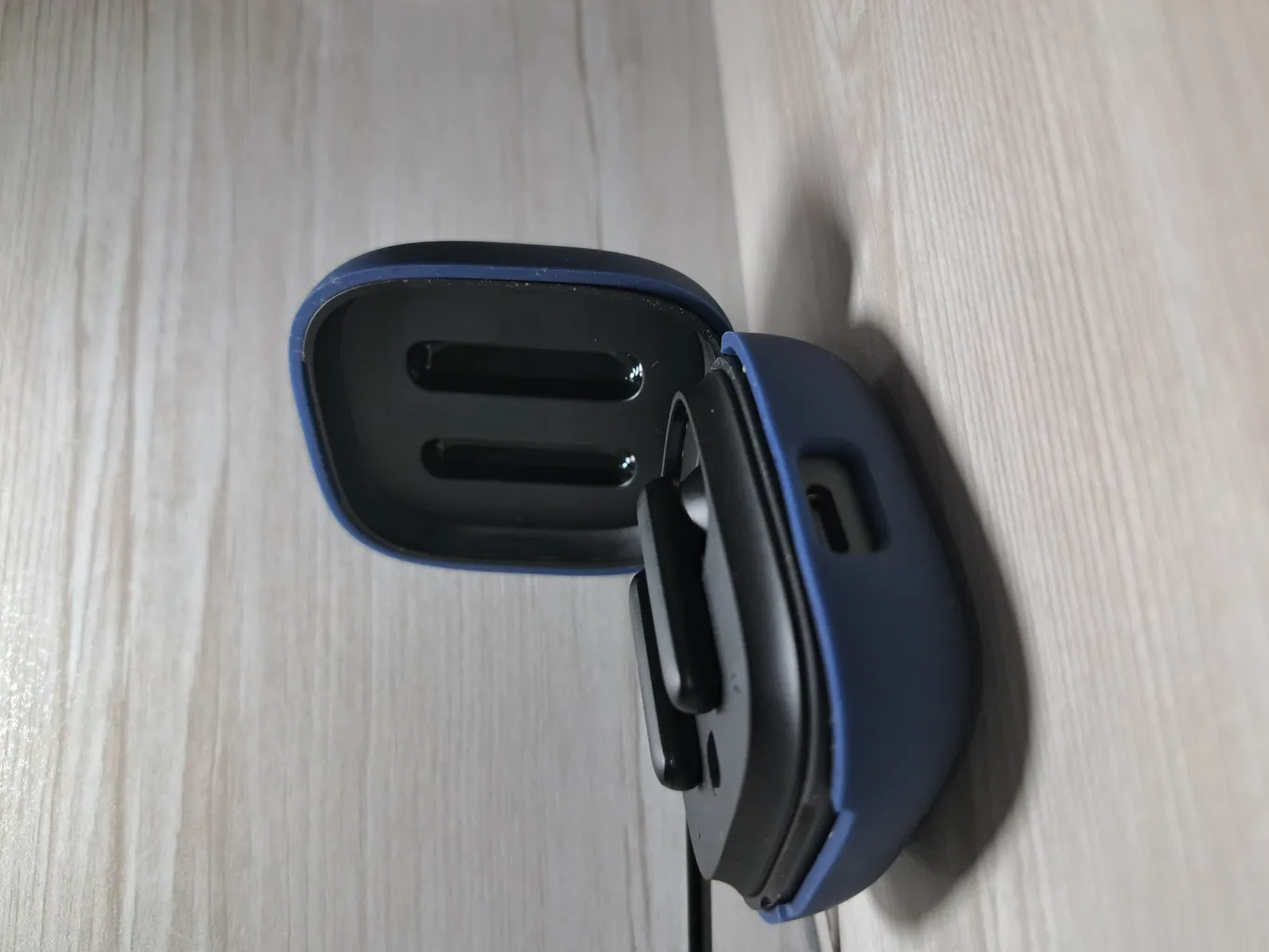 کاور مدل QCY مناسب برای کیس کیو سی وای QCY T13 ANC