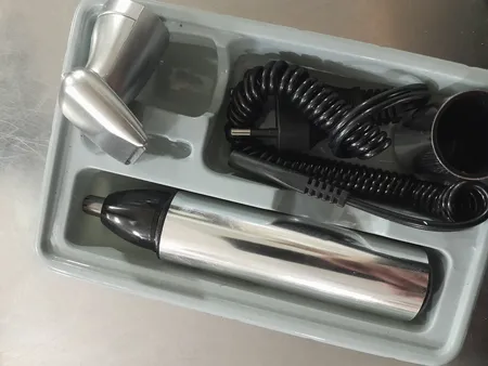 موزن گوش و بینی و خط زن وربنا مدل VR-2221