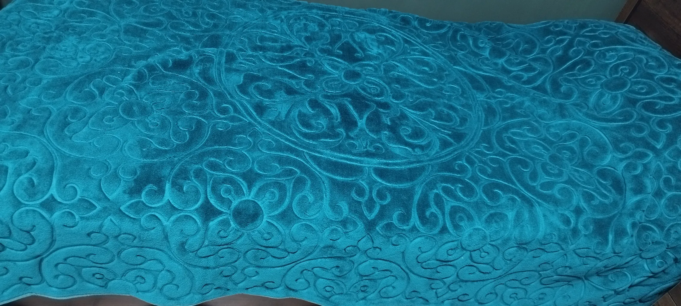 پتو 1 نفر گلبافت مدل 001 سایز 220x160x2 سانتی‌متر