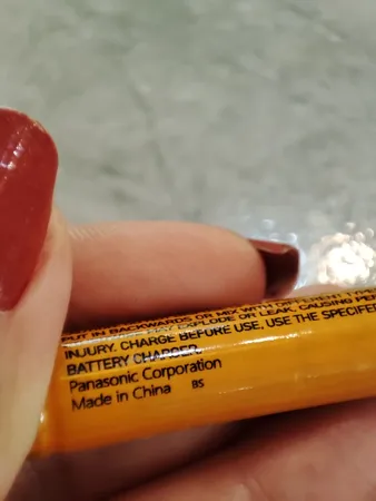 باتری نیم قلمی قابل شارژ پاناسونیک مدل Panasonic HHR-65AAABU 1.2V NI-MH AAA Rechargeable Cordless Phone Battery بسته دو عددی