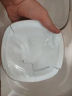 سرویس 27 پارچه چینی زرین ایران سری کواترو مدل Zarin درجه عالی