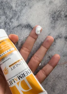 تجریه خرید کرم ضد آفتاب بی‌رنگ درمالیفت مدل سانلیفت SPF50 حاوی محافظ UVA و UVB مناسب پوست‌های خشک و معمولی حجم 40 میلی‌لیتر