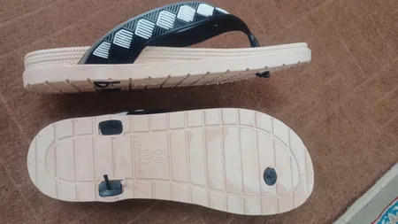 دمپایی لاانگشتی زنانه ونیز مدل دیانا کد 167