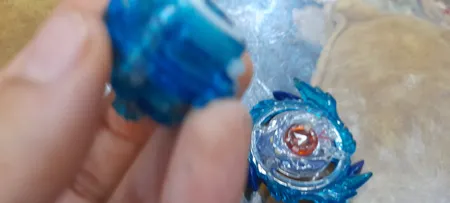 فرفره مدل انفجاری جنسیس والتریک کد Tornado Gyro B-73