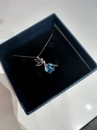 گردنبند زنانه سواروسکی مدل انجل طرح فرشته کد 3320