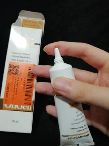 تجریه خرید کرم دور چشم الی ژن مدل ضد پف و تیرگی حجم 30 میلی لیتر