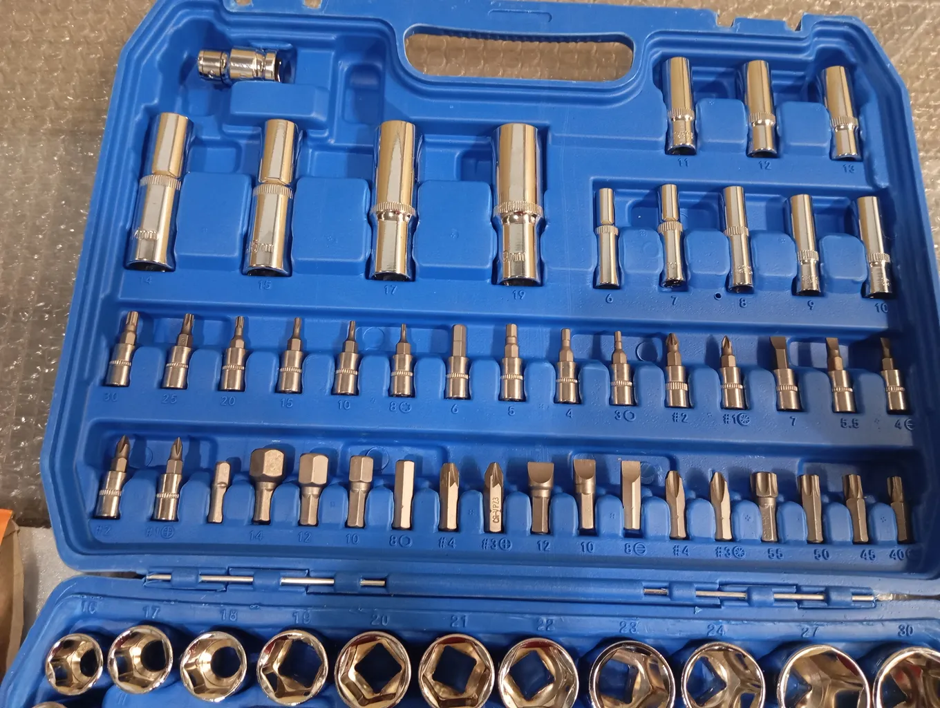 جعبه بکس صنعتی اینتیمکس مدل 4004 مجموعه 94 عددی