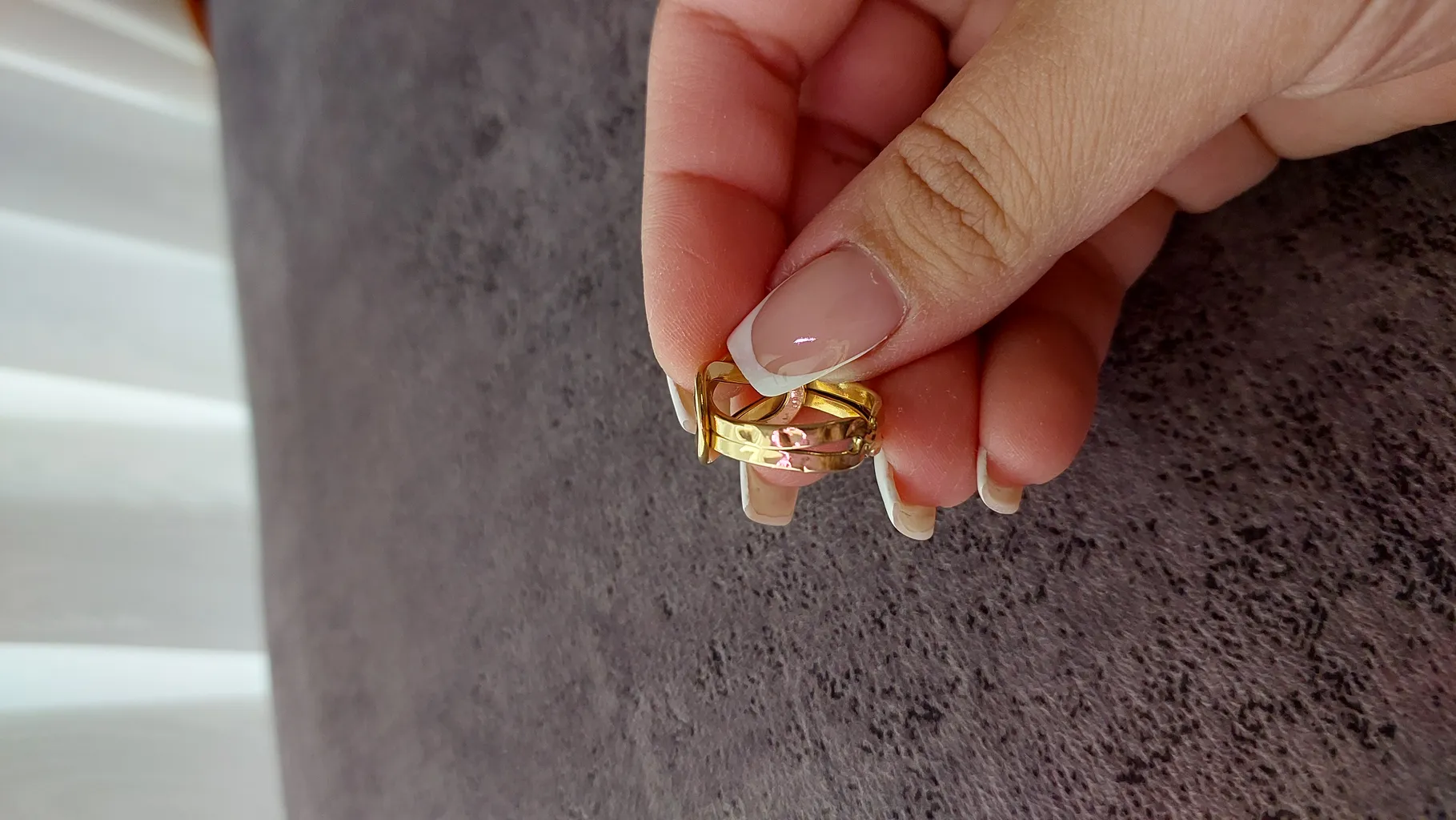 انگشتر طلا 18 عیار زنانه با طرح کارتیه گره دوست خوب مدل DK296 سایز 56