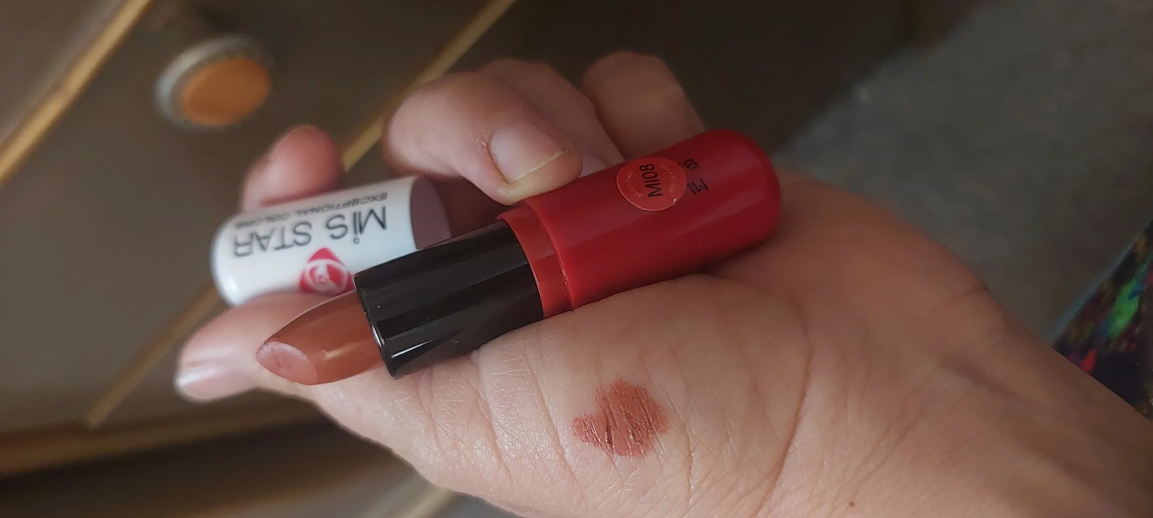 رژ لب جامد میستار شماره 08