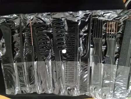 ست 10 عددی شانه کارا مدل P02