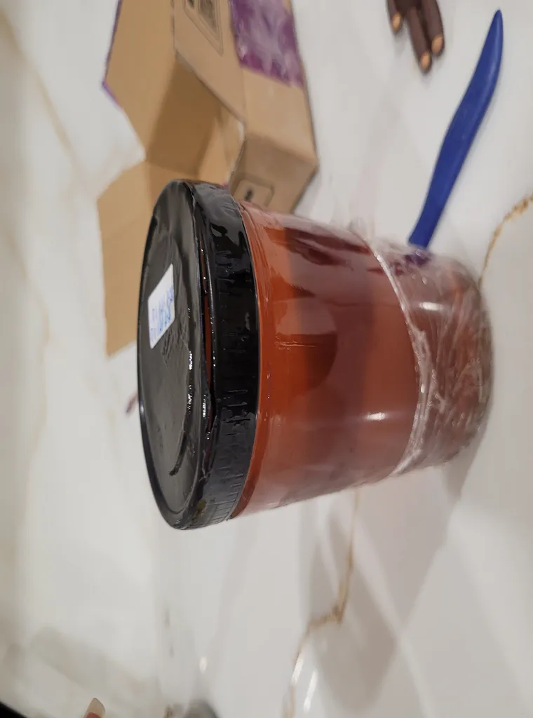 عسل ناب نصیری شرف - 1050 گرم