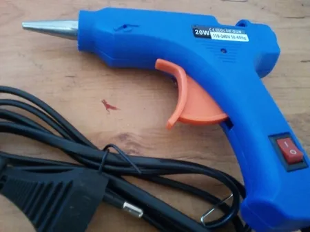 دستگاه چسب تفنگی 20 وات مدل Hotmelt FQ-E