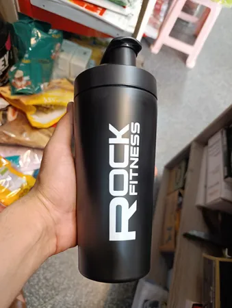 شیکر راک فیتنس مدل E94 گنجایش 0.7 لیتر