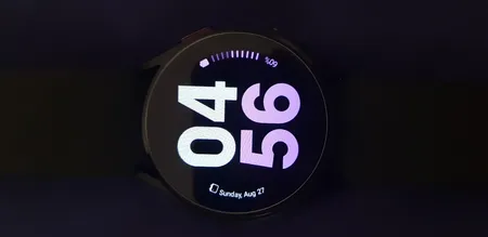 ساعت هوشمند 40 میلی‌متری سامسونگ مدل Galaxy Watch4 با بند سیلیکونی