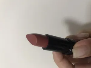 تجریه خرید رژ لب جامد گلدن رز شماره 16