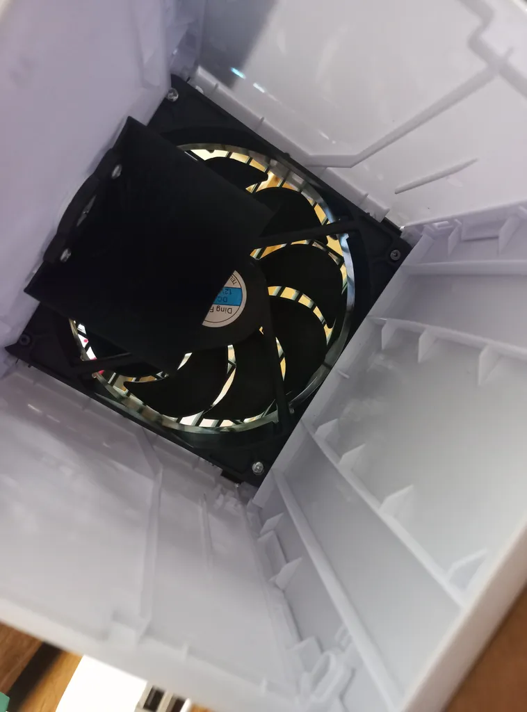 کولر آبی مدل رومیزی پرتابل