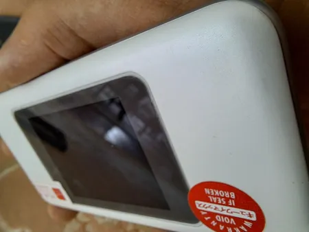 مودم 4.5G قابل حمل یوکیو مدل Speed Wifi Next W06