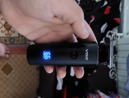 ماشین اصلاح موی سر و صورت وی جی ار مدل PROFESSIONAL V_00937