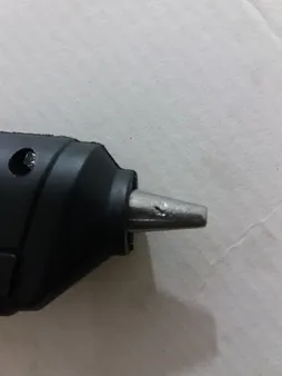 دستگاه چسب تفنگی جانسون مدل FL-138B به همراه یک عدد چسب حرارتی جانسون بصورت رایگان