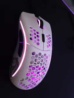 ماوس مخصوص بازی گلوریس مدل D