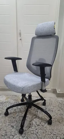 صندلی مدیریتی کادی نو مدل پشت توری VIP