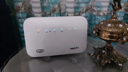 مودم 4G/TD-LTE ایرانسل مدل  مودم 4G/TD-LTE ایرانسل مدل TF-i60 S1 به همراه سیم کارت و 300 گیگابایت اینترنت 6 ماهه