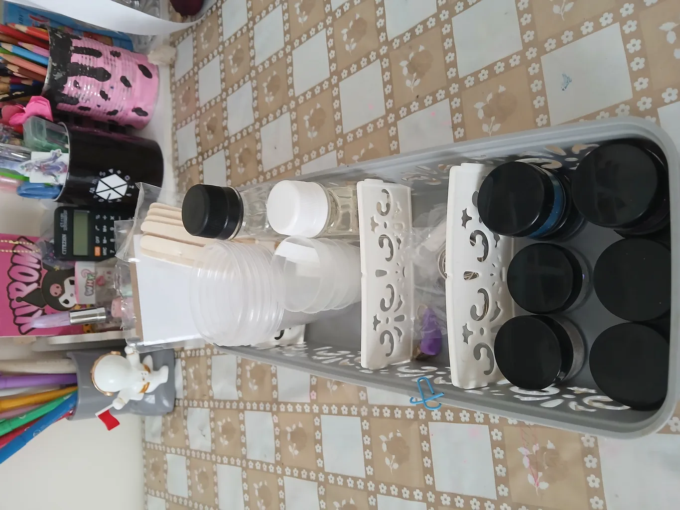 بسته کار با رزین اپوکسی فیلو باکس مدل دفترچه رزینی مجموعه 26 عددی