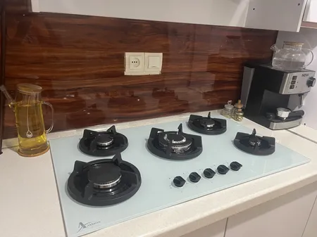 اجاق گاز صفحه ای اخوان مدل GI-142